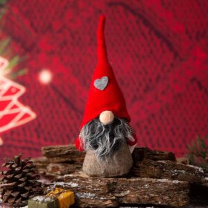 Christmas decoration - Dwarf in red