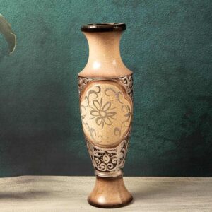 Ceramic vase - Curlicue