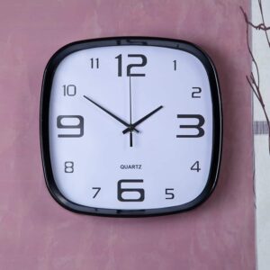 Wall Clock - Time in Style and Precision