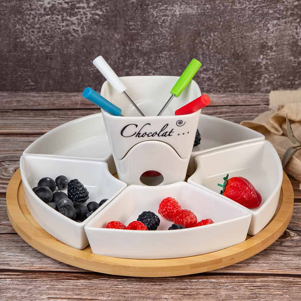 Elegant set from the Bamboo series for sophisticated serving