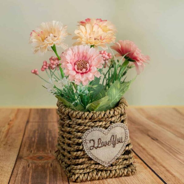 Flower arrangement - Daisies in a basket