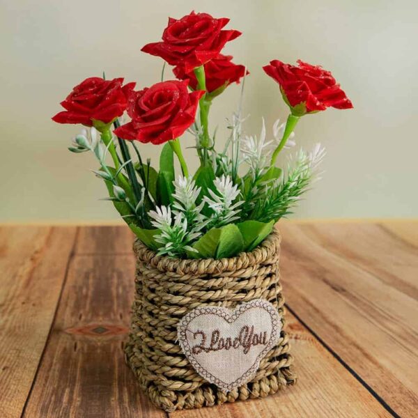 Flower arrangement - Mini roses in a basket