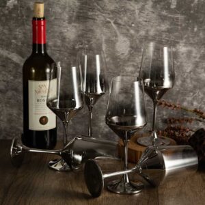 White wine glasses from the Smoky series