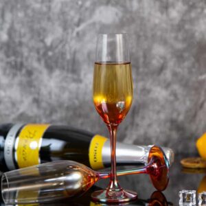 Champagne glasses from Gold series