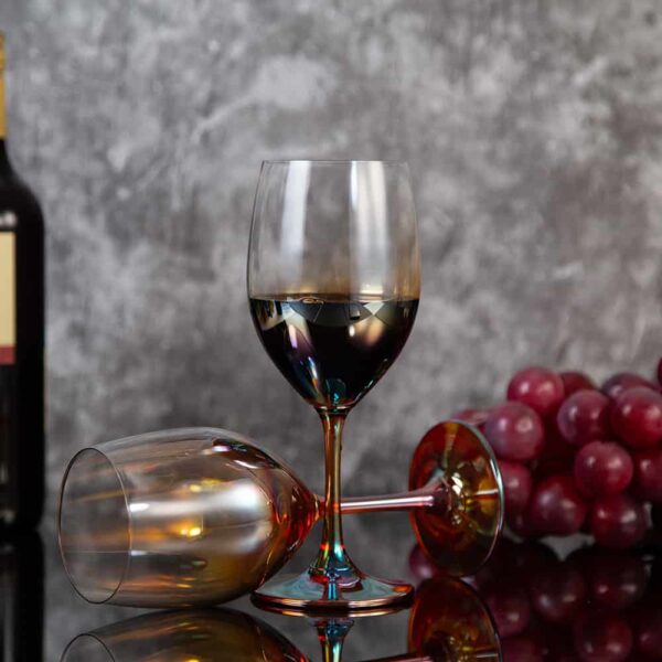 Red wine glasses from Gold series