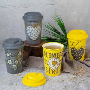 Gift mug with lid - Daisies 370ml