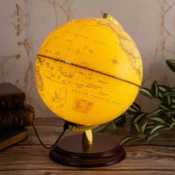 Glowing globe - Explore the world small