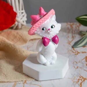 Decorative figurine of Marie the kitten