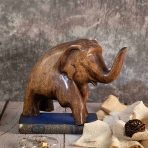 Big decorative elephant figurine from the Thailand series