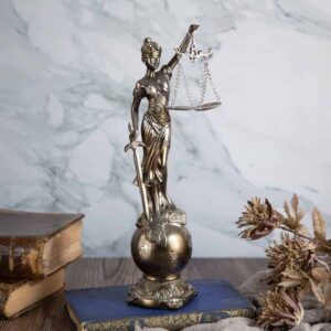 Decorative statuette - Themis 38cm