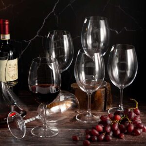 Red wine glasses from the Bruna set