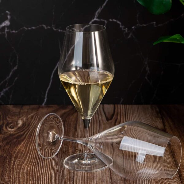 White wine glasses from Gavia series 470ml