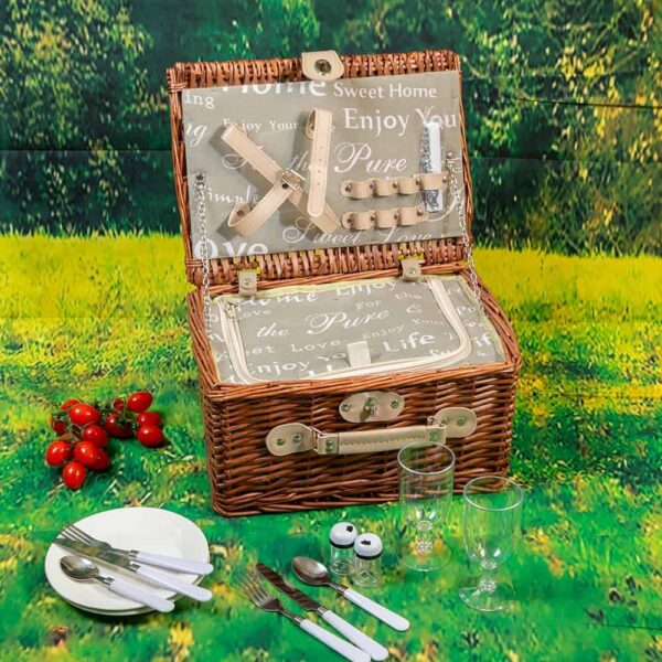 Picnic basket for two - Inscriptions