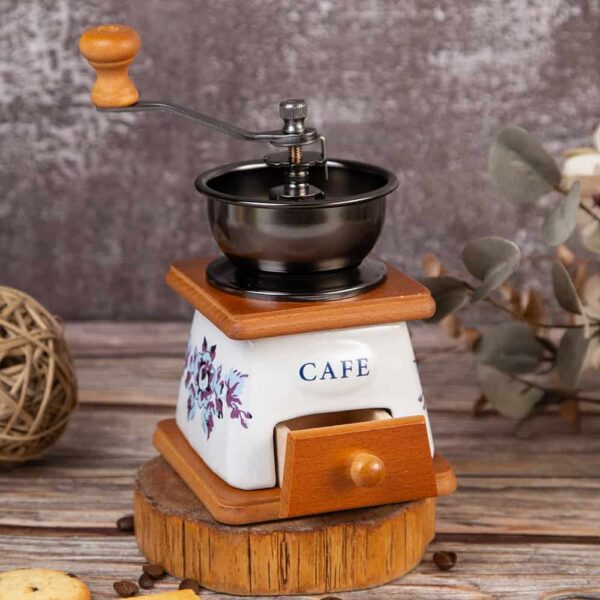 Manual coffee grinder - Authentic style and aroma