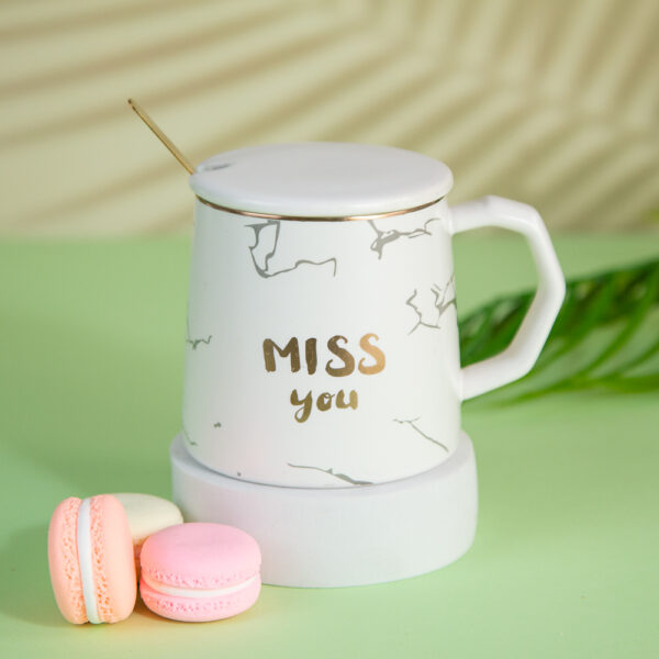Gift Mug with Lid and Spoon - Captions 310ml