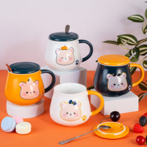 Gift Mug with Lid and Spoon – Bear Cub 410ml