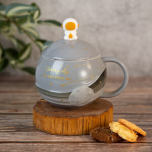 Gift Mug with Lid - Cosmonaut 300ml