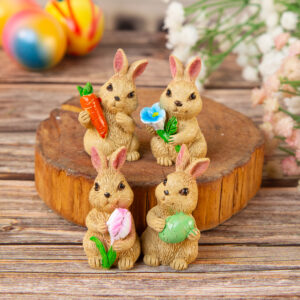 Decorative figurine - Rabbits