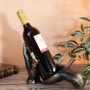 Wine rack - Hands with bottle