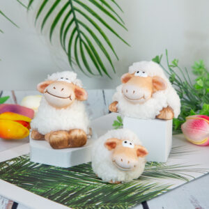 Decorative statue - Happy sheep