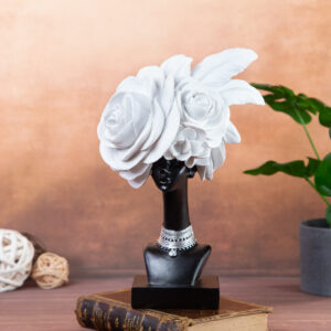 Decorative figurine - Hat