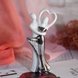 Decorative figurine - Couple