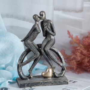 Decorative figurine - Kiss