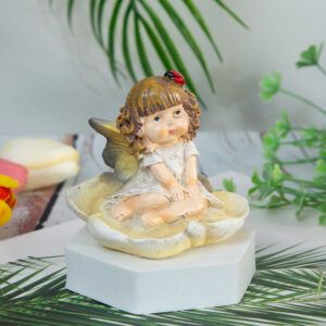 Decorative statue - Angel on a cloud