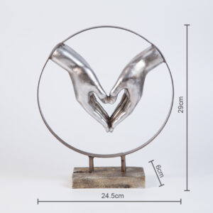Decorative figurine - Hands in a heart
