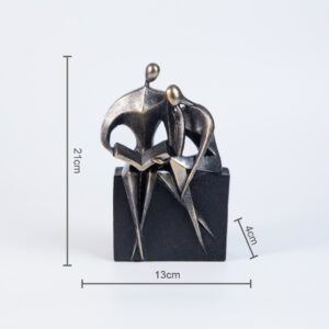 Decorative figurine - Two on a bench