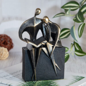 Decorative figurine - Two on a bench